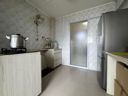Blk 2 Hougang Avenue 3 (Hougang), HDB 3 Rooms #596706611